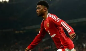 'Người hùng' của Man Utd tri ân Van Nistelrooy 'Người hùng' của Man Utd tri ân Van Nistelrooy