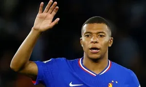 Mbappe bị loại khỏi tuyển Pháp Mbappe bị loại khỏi tuyển Pháp