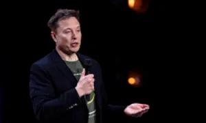 Elon Musk chia sẻ thách thức khi phát triển robot hình người Elon Musk chia sẻ thách thức khi phát triển robot hình người
