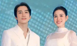 Phong độ tuổi 48 của tài tử 'Trái tim mùa thu' Phong độ tuổi 48 của tài tử 'Trái tim mùa thu'