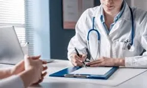 Nấm mọc toàn thân do tự điều trị mẩn ngứa Nấm mọc toàn thân do tự điều trị mẩn ngứa