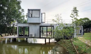 Biến container thành nhà nghỉ dưỡng 69 m2 tiện nghi Biến container thành nhà nghỉ dưỡng 69 m2 tiện nghi
