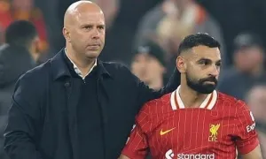 Slot: 'Vấn đề của Salah không khiến Liverpool phân tâm' Slot: 'Vấn đề của Salah không khiến Liverpool phân tâm'
