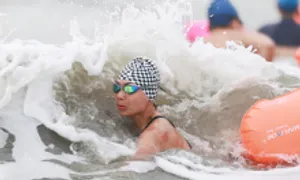 Hàng trăm VĐV bơi thử biển Hồ Tràm trước thềm DNSE Aquaman Vietnam Hàng trăm VĐV bơi thử biển Hồ Tràm trước thềm DNSE Aquaman Vietnam