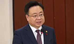 Quan chức Hàn tiết lộ cuộc họp nội các khẩn trước lệnh thiết quân luật Quan chức Hàn tiết lộ cuộc họp nội các khẩn trước lệnh thiết quân luật