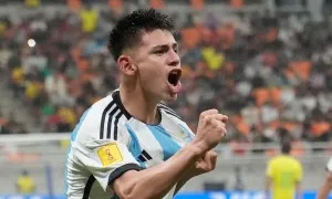 Guardiola chuẩn bị dùng 'Messi mới' Guardiola chuẩn bị dùng 'Messi mới'