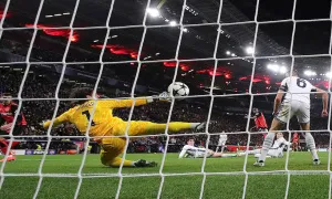 Leverkusen quật ngã Inter ở phút 90 Leverkusen quật ngã Inter ở phút 90