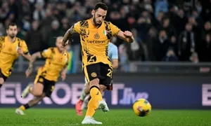 Inter lập hai kỷ lục khi thắng 6-0 tại Serie A Inter lập hai kỷ lục khi thắng 6-0 tại Serie A