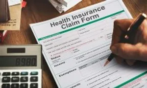 Có cần mua bảo hiểm sức khỏe khi đã có bảo hiểm y tế? Có cần mua bảo hiểm sức khỏe khi đã có bảo hiểm y tế?
