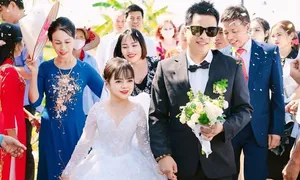Tình yêu của chàng rocker khiếm thị và cô ca sĩ tí hon Tình yêu của chàng rocker khiếm thị và cô ca sĩ tí hon