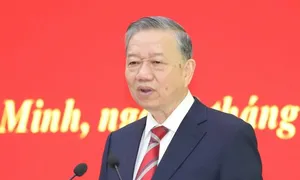Tổng Bí thư: 'Trí thức, nhà khoa học tạo nòng cốt cho sự đổi mới' Tổng Bí thư: 'Trí thức, nhà khoa học tạo nòng cốt cho sự đổi mới'