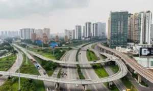 Chuyên gia: TP HCM khó tăng trưởng 10% nếu dựa vào động lực hiện hữu Chuyên gia: TP HCM khó tăng trưởng 10% nếu dựa vào động lực hiện hữu