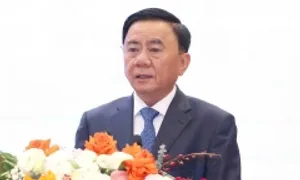 Thường trực Ban Bí thư: 'Cần nhận diện những nút thắt cản trở sự phát triển' Thường trực Ban Bí thư: 'Cần nhận diện những nút thắt cản trở sự phát triển'