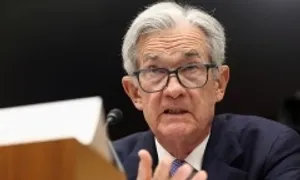 Chủ tịch Fed nói 'chưa vội giảm lãi suất' Chủ tịch Fed nói 'chưa vội giảm lãi suất'