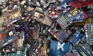 Rác từ chip AI tương đương 'thải 13 tỷ iPhone mỗi năm' Rác từ chip AI tương đương 'thải 13 tỷ iPhone mỗi năm'