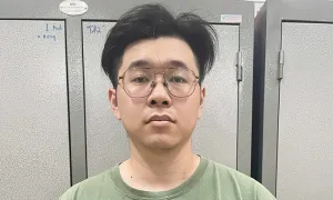 Người đánh tới tấp phụ nữ ở chung cư bị khởi tố