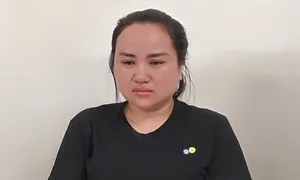 Bà chủ viện thẩm mỹ 'chui' hút mỡ bụng cho 500 khách bị bắt Bà chủ viện thẩm mỹ 'chui' hút mỡ bụng cho 500 khách bị bắt